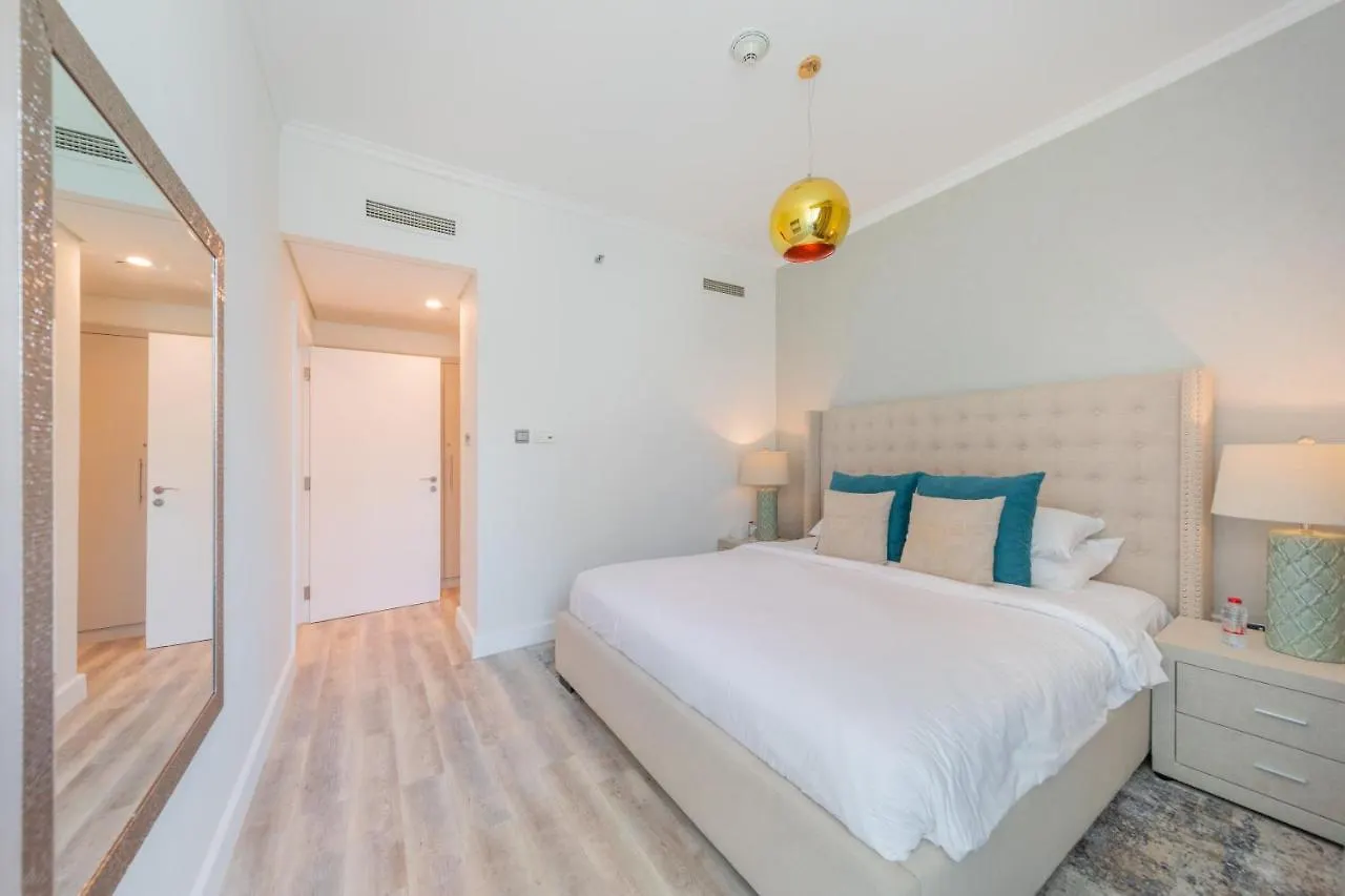 شقة Boutique Living - Burj Views - Renovated دبي