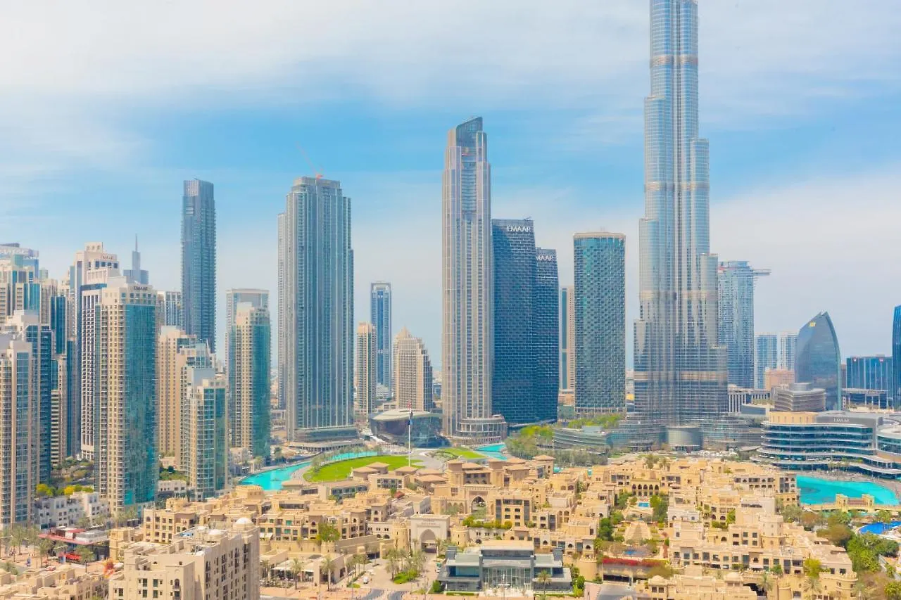 Boutique Living - Burj Views - Renovated Apartment Dubai