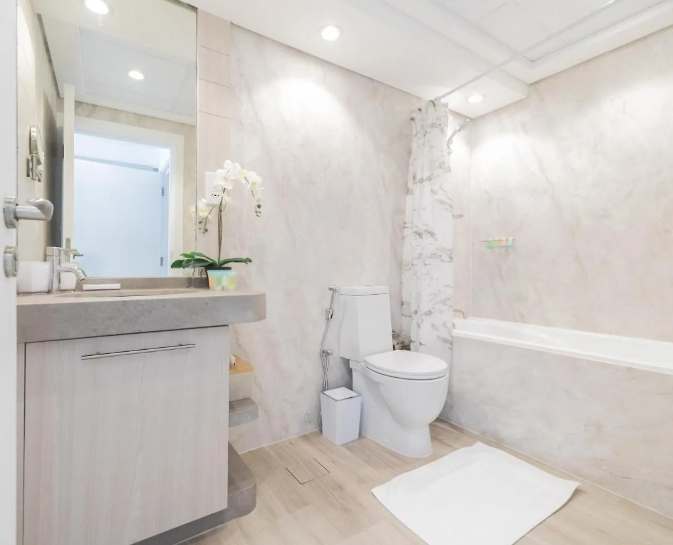 Boutique Living - Burj Views - Renovated Apartment Dubai United Arab Emirates