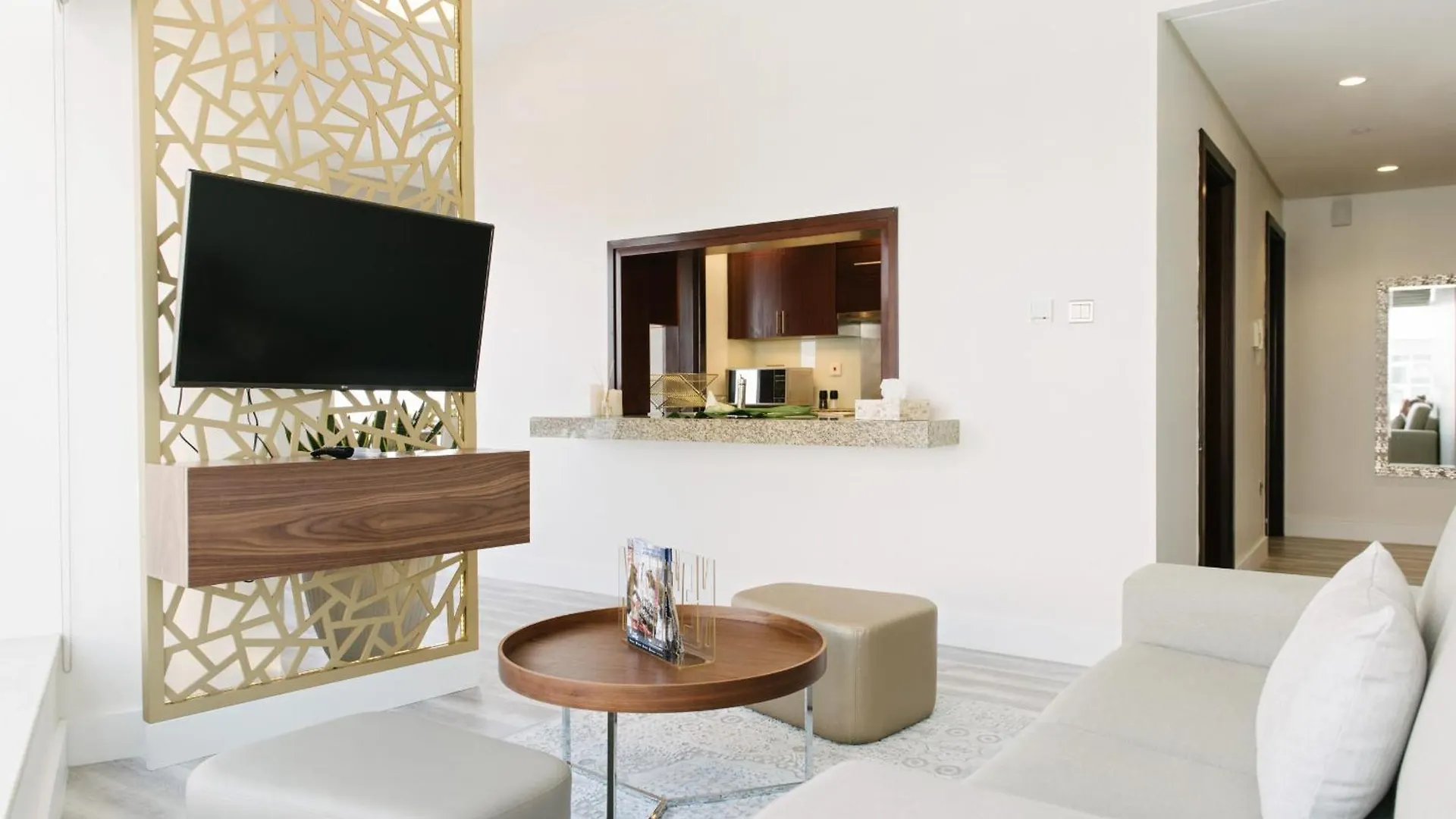 شقة Boutique Living - Burj Views - Renovated دبي