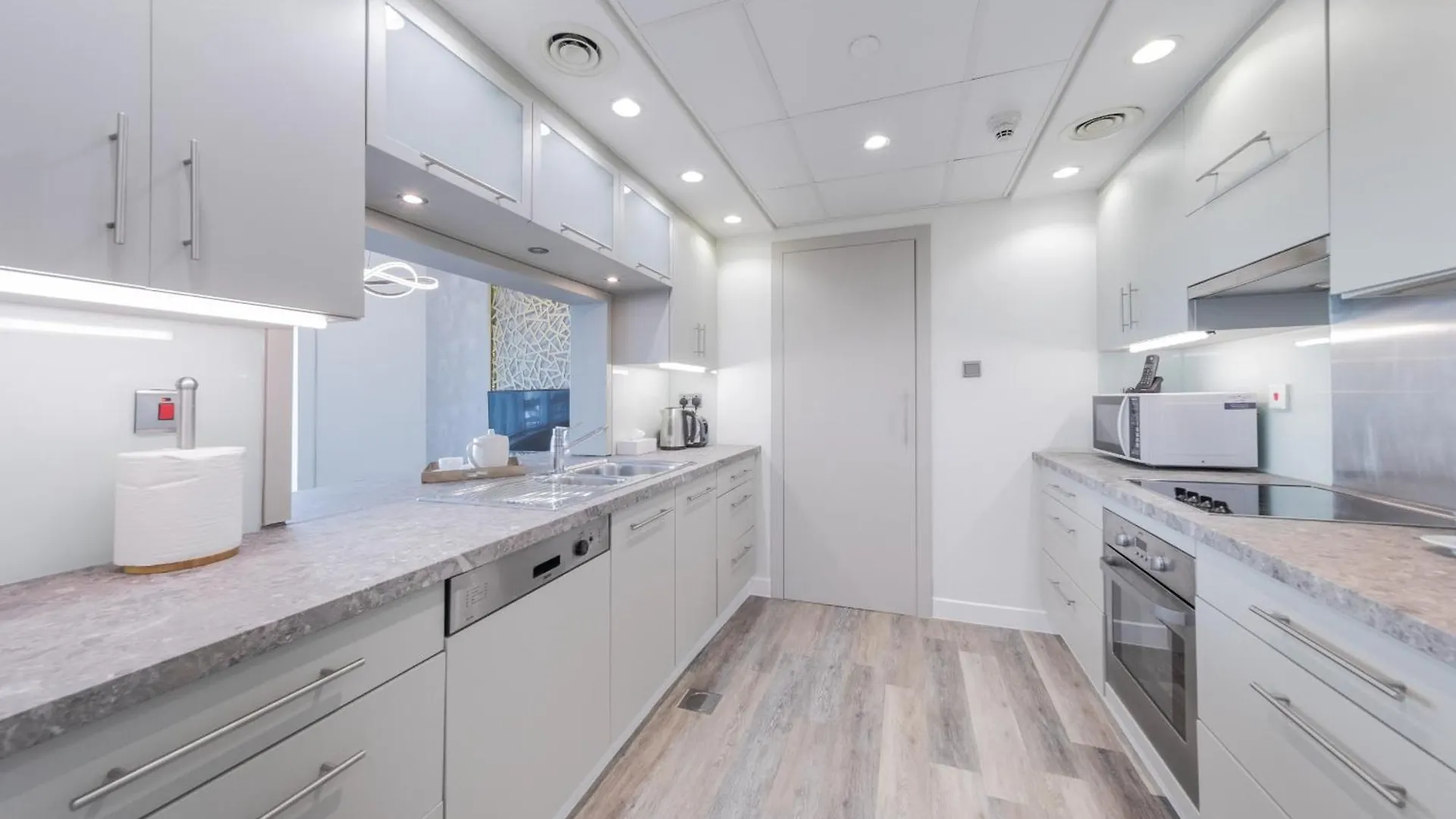 شقة Boutique Living - Burj Views - Renovated دبي