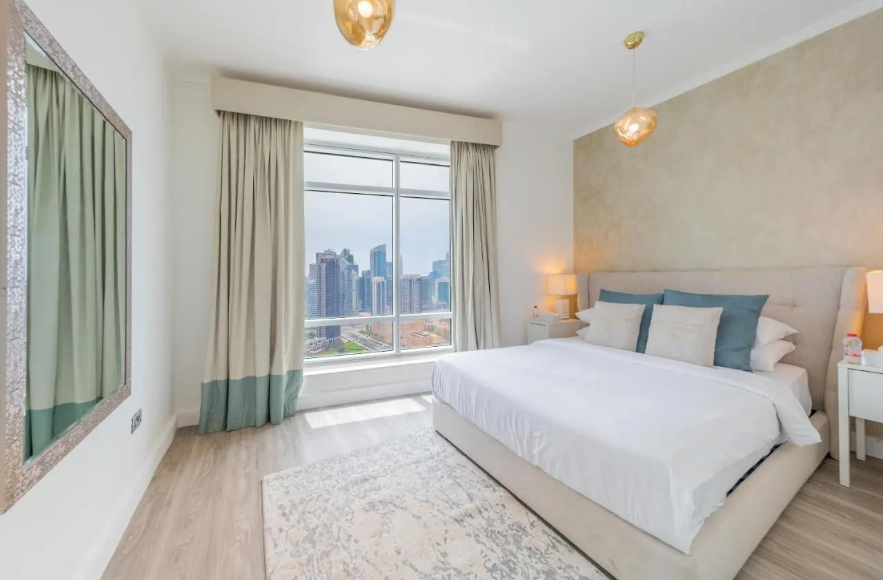 Boutique Living - Burj Views - Renovated Apartment Dubai